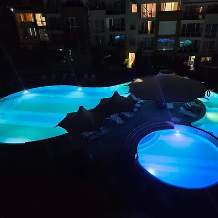 2br Sea Sunrise View Happy Place Apartament